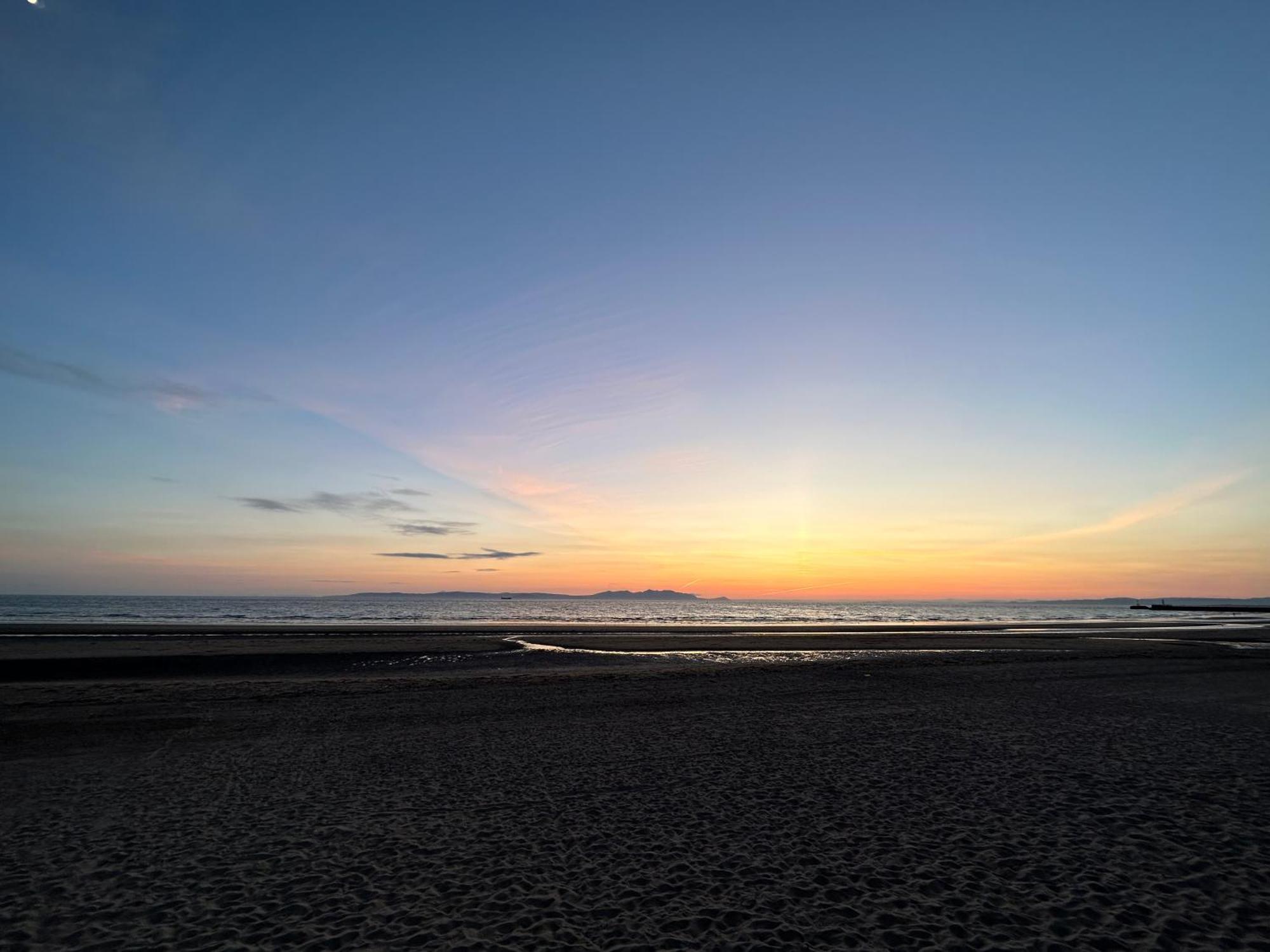 Beaches Ayr Kültér fotó